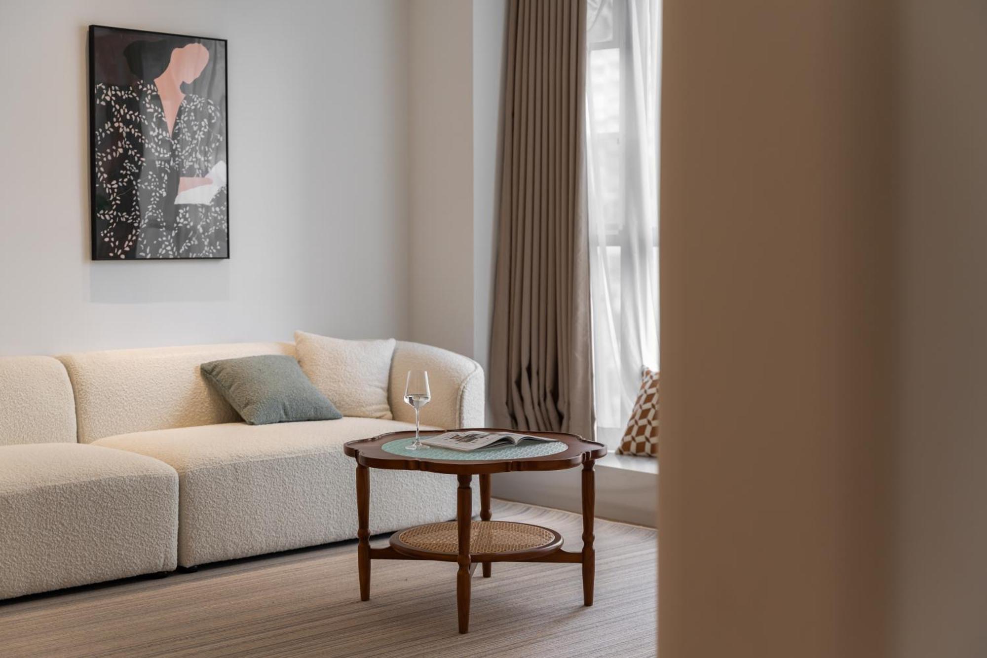 Book And Bed - Xujiahui Thượng Hải
