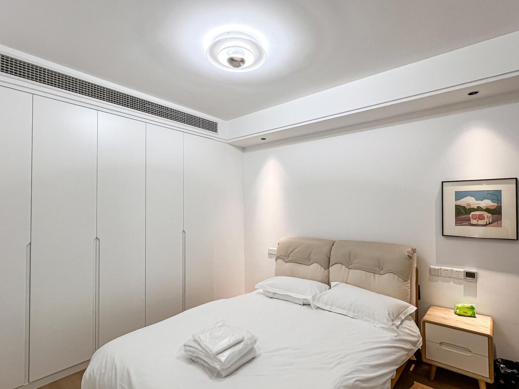 Book And Bed - Xujiahui * Thượng Hải