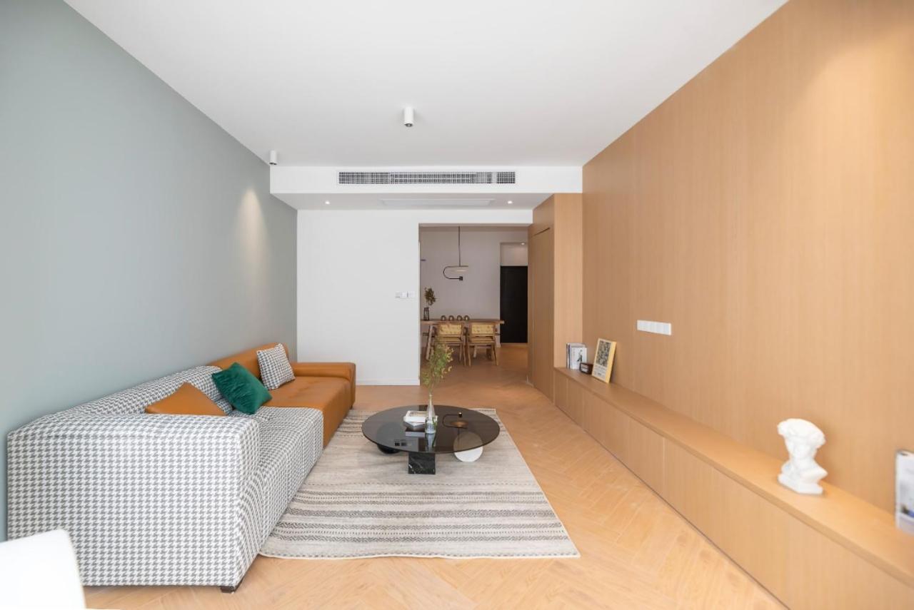 Book And Bed - Xujiahui